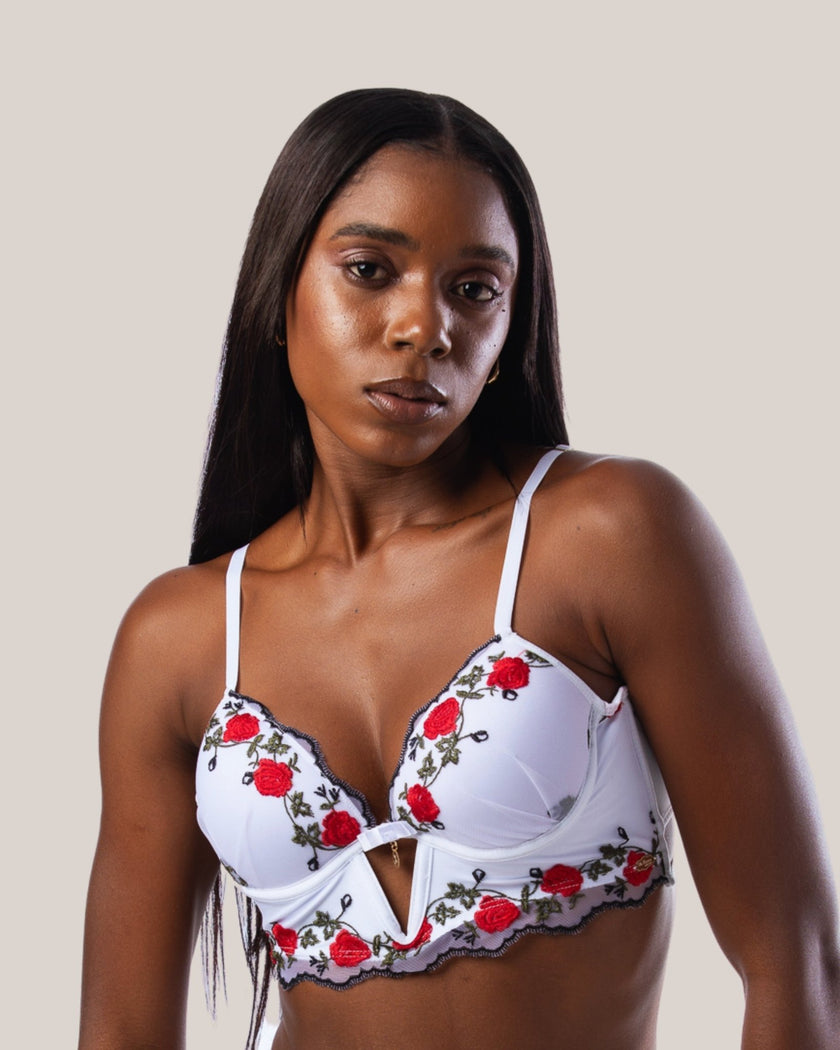 Conjunto Bela Lingerie Luxo em Tule Bordado - DE RENDA LINGERIE