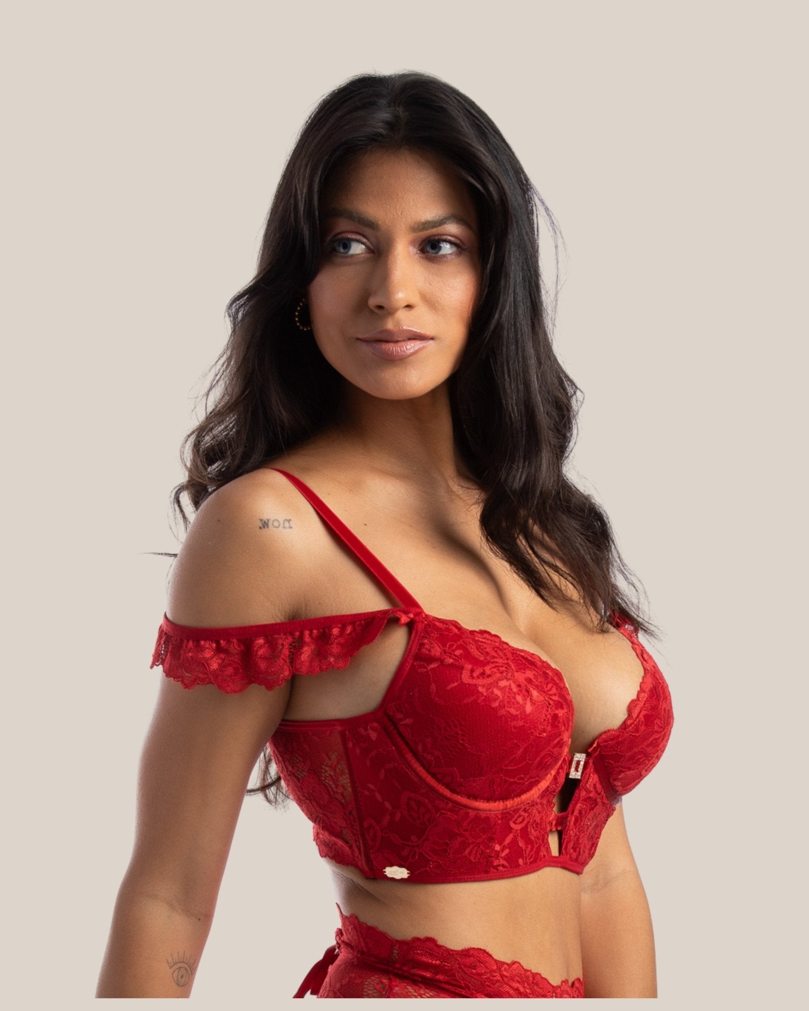 Conjunto Sarah em Renda Premium | Lingerie Luxo com Ouro 24K - DE RENDA LINGERIE