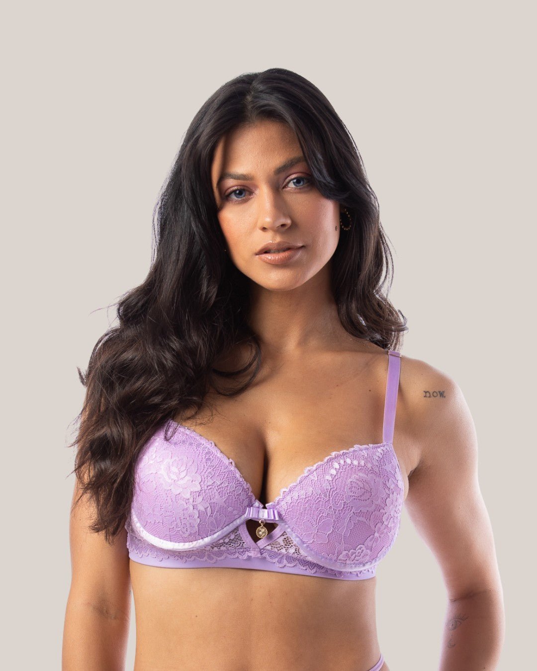 Conjunto Soraia de Renda e Acessórios Banhados a Ouro 24K - DE RENDA LINGERIE