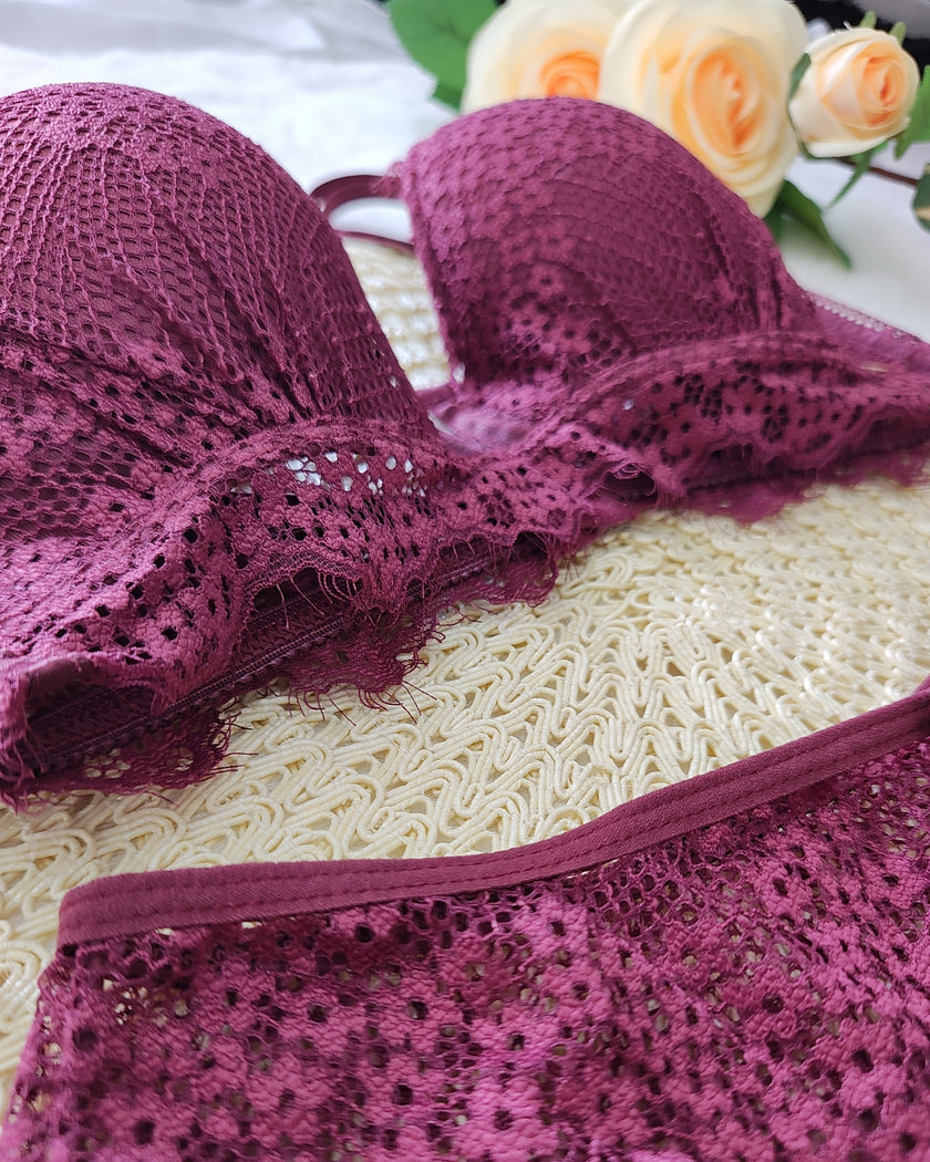 Conjunto de Lingerie Luxo Letícia com Acessórios Banhados a Ouro 24K