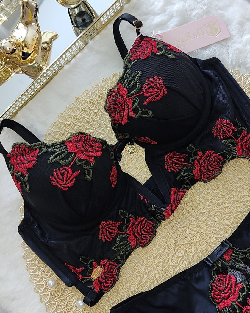 Lingerie de Luxo Bela - DE RENDA LINGERIE