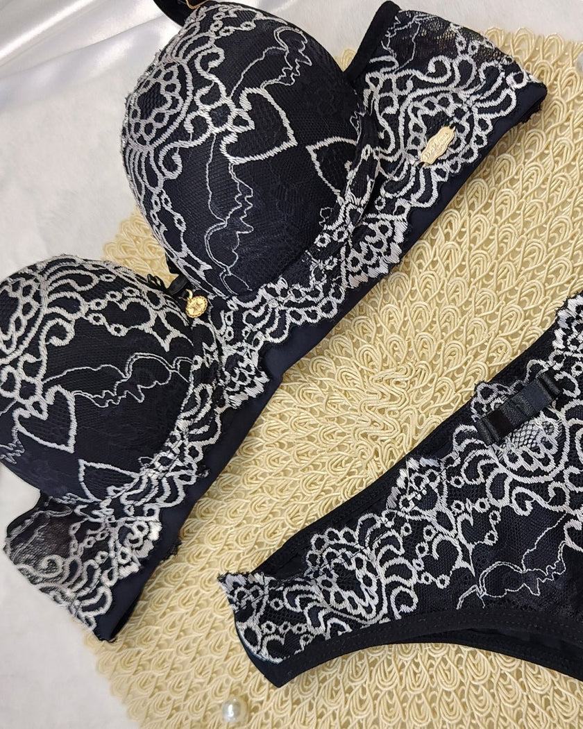Lingerie Elegante Laura - DE RENDA LINGERIE